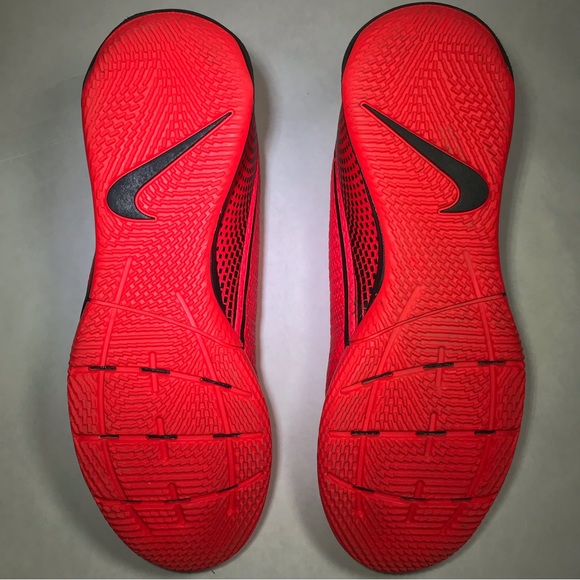 Nike Mercurial Vapor 13 Academy IC size 5.5  AT7993-606 - Picture 7 of 9